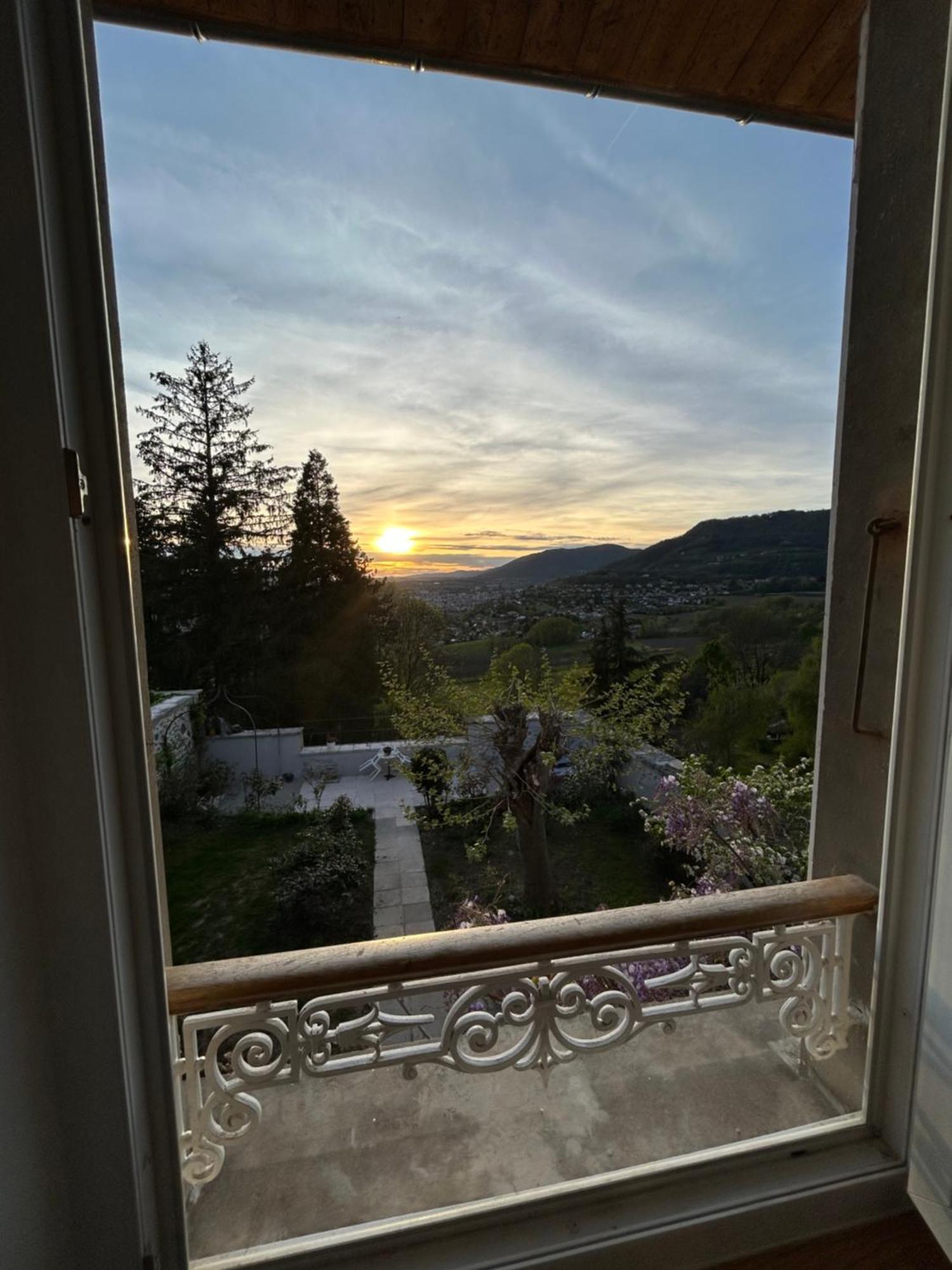 L'Escale De Beauregard Hotel Coublevie Kültér fotó